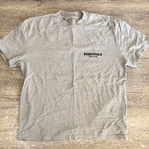 Essentials Fear of God gray graphic short sleeve t-shirt